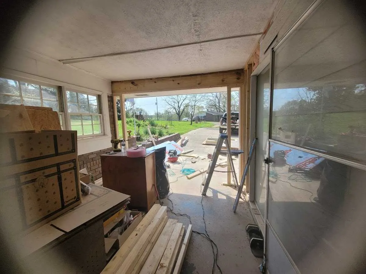 Air movers and dehumidifier for Water Mitigation Services in Lincolnwood